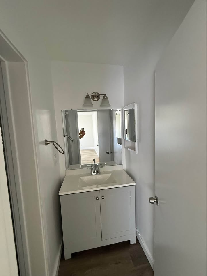 Bathroom at 7230 Independence Ave, Canoga Park
