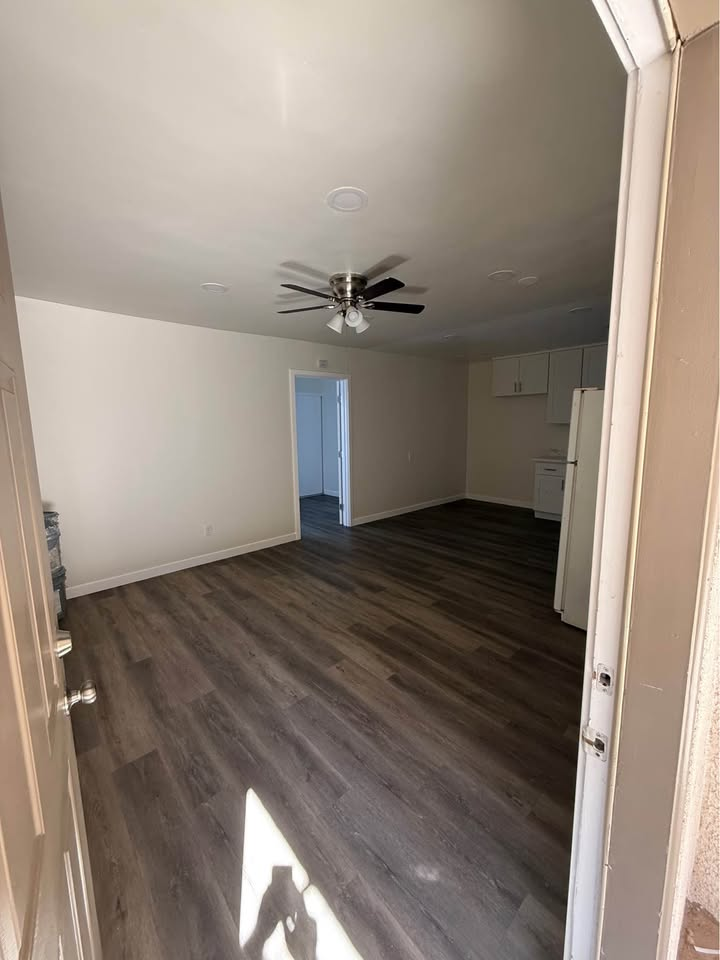Living area at 7230 Independence Ave, Canoga Park
